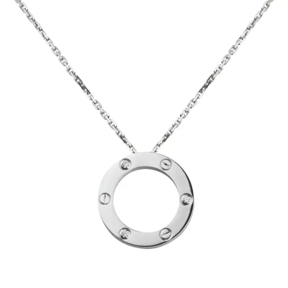 Elegant Circle Pendant Necklace w/ diamonds